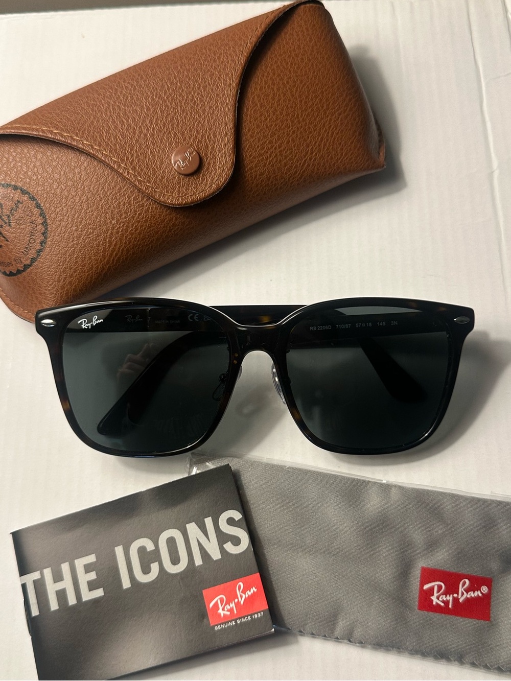Ray-Ban Sunglasses Tortoiseshell Frame RB2206D with Dark Grey Lenses NEW